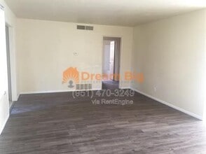 652 Massachusetts Ave in Riverside, CA - Building Photo - Building Photo