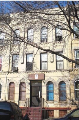1342 Hancock St in Brooklyn, NY - Foto de edificio - Building Photo
