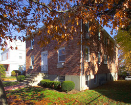 32 Newton Ave Apartments