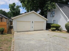 2961 Hawk Ct SE in Marietta, GA - Building Photo