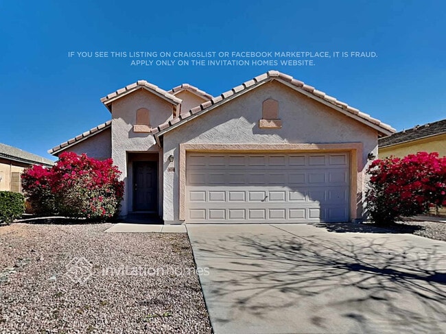 property at 10780 W Roanoke Ave