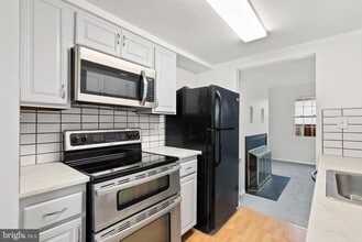 1851 Sharwood Pl in Crofton, MD - Building Photo - Building Photo