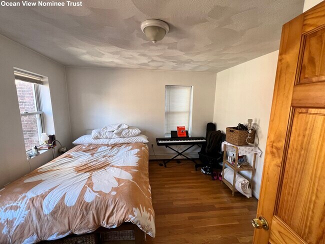 20 Hanover Ave, Unit 3 in Boston, MA - Foto de edificio - Building Photo