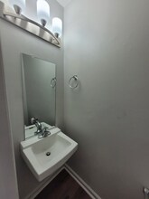 99 W County St in Hampton, VA - Building Photo - Building Photo