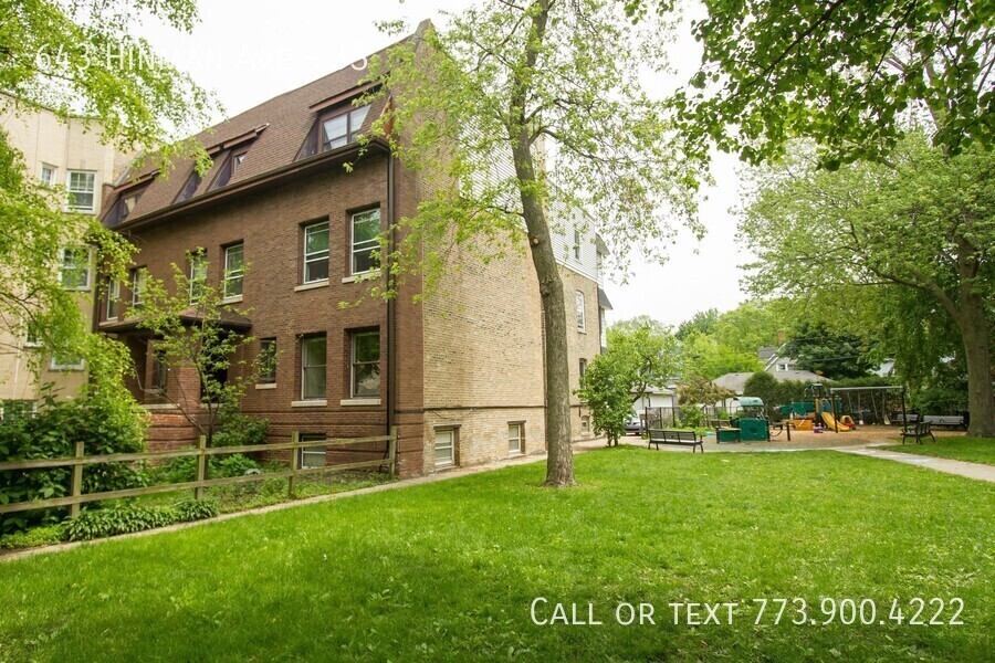 643 Hinman in Evanston, IL - Building Photo