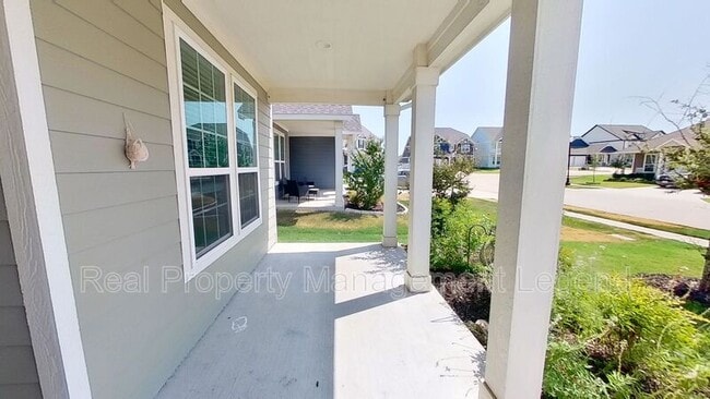 1608 Hinckley Ave in Aubrey, TX - Building Photo - Building Photo