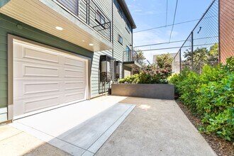 2616 Ellendale Pl in Los Angeles, CA - Building Photo - Building Photo