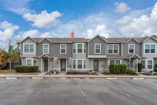 4467 Brook Hollow Cir