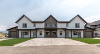 693 Rookery Ln in Bozeman, MT - Foto de edificio - Building Photo