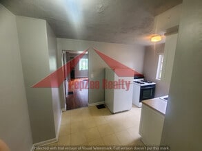 203 Ryburn Ave, Unit 1 in Dayton, OH - Building Photo - Building Photo