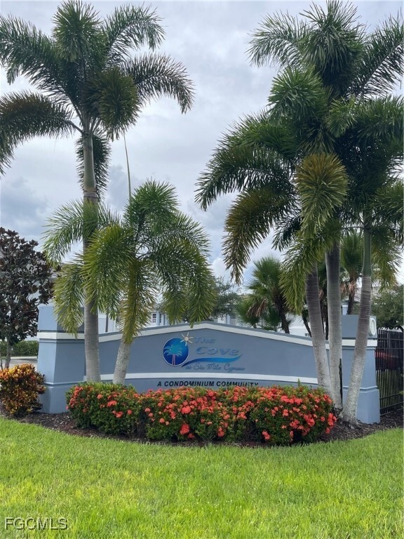 8546 Bernwood Cove Loop