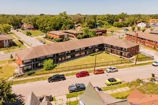 Chalmers Apartments in Detroit, MI - Building Photo - Building Photo