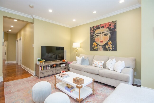 214 South St in Boston, MA - Building Photo - Building Photo