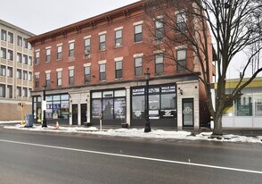 181 Chestnut St in Springfield, MA - Building Photo