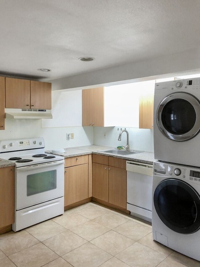 6701 S Monroe St in Tacoma, WA - Building Photo - Building Photo