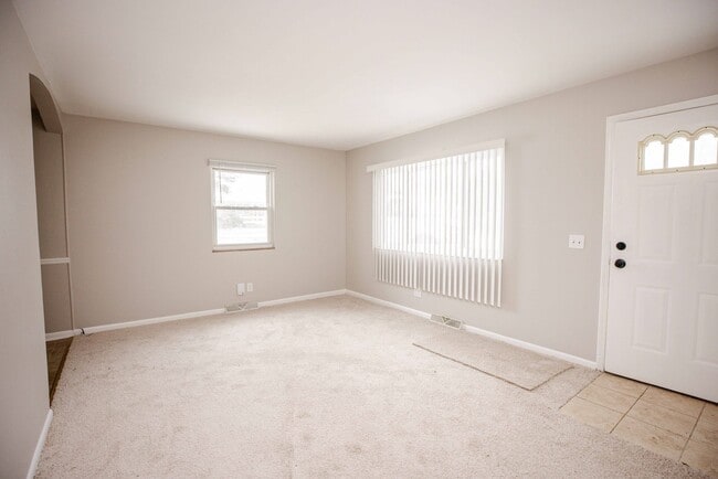 2615 Lima Ave in Toledo, OH - Building Photo - Building Photo