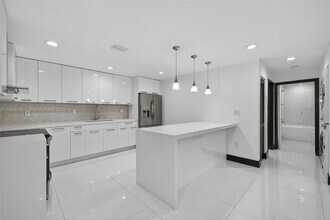 8851 NW 119th St in Hialeah Gardens, FL - Building Photo - Building Photo