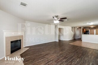 602 Regal Hollow Ln in Houston, TX - Building Photo - Building Photo