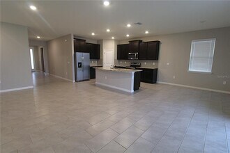 5120 Tannin Ln in Bradenton, FL - Building Photo - Building Photo