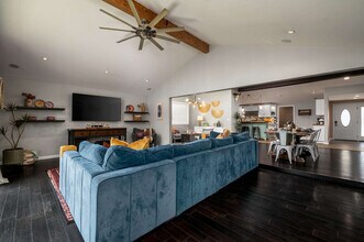 6922 Jackson Dr in San Diego, CA - Building Photo - Building Photo