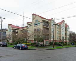 Windsor Court Apartments in Seattle, WA - Foto de edificio - Building Photo