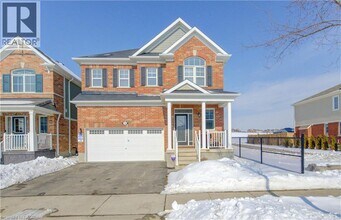 140 Ridge Rd in Cambridge, ON - Building Photo - Building Photo