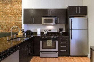 237 Northampton St, Unit #1 in Boston, MA - Building Photo - Building Photo
