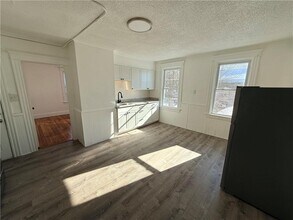 251 Transit St in Woonsocket, RI - Building Photo - Building Photo