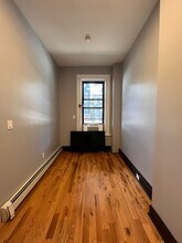 17 Belmont Ave, Unit 1 in Jersey City, NJ - Building Photo - Building Photo