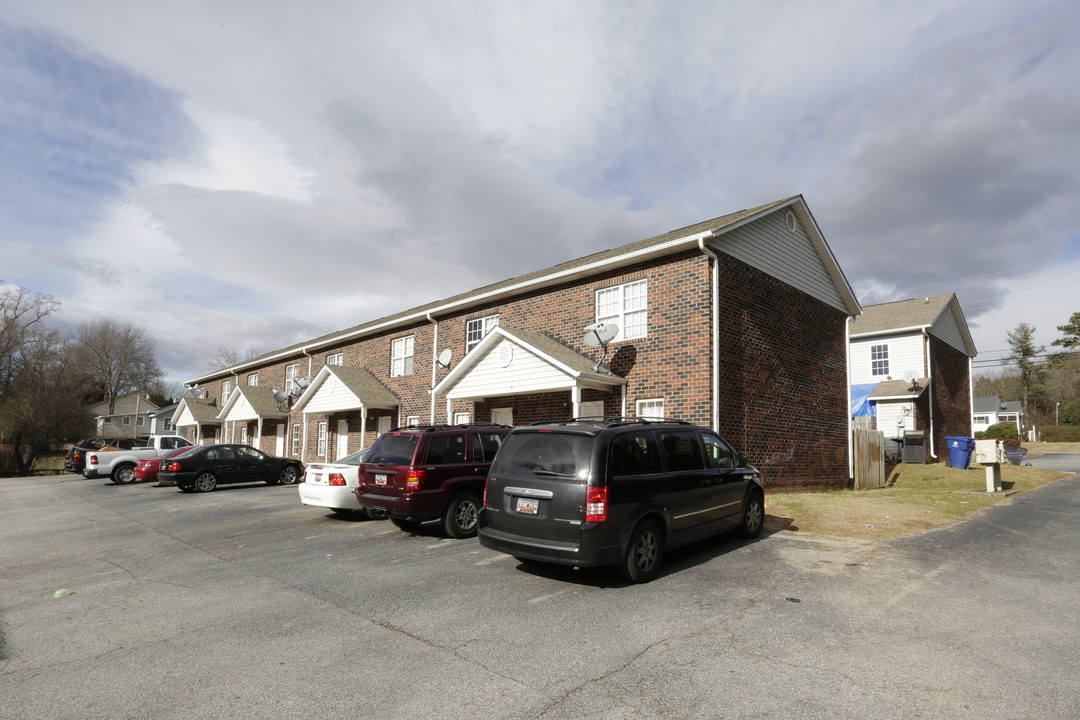 Maple Creek Townhomes in Greer, SC - Building Photo