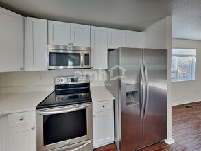 10656 E 113th Ave, Unit 1200 in Henderson, CO - Building Photo - Building Photo