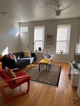 2122 W Huron St in Chicago, IL - Building Photo - Building Photo