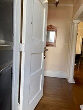 1231 E 19th St, Unit E. 19th St. in Oakland, CA - Building Photo - Building Photo