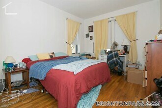 33 Egremont Rd, Unit 2 in Boston, MA - Building Photo - Building Photo