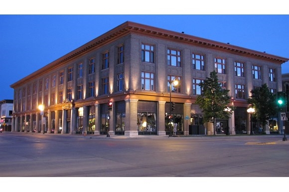 Dunlap Square Apartments in Marinette, WI - Building Photo