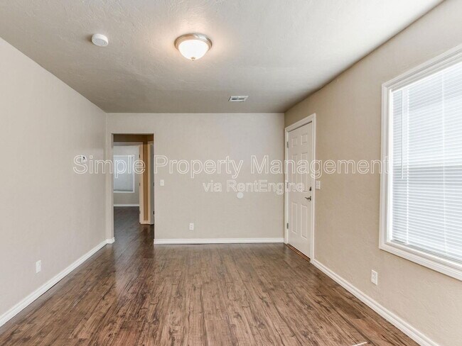 1107 Jet Dr in Midwest City, OK - Building Photo - Building Photo