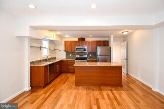 737 Morton St NW in Washington, DC - Building Photo - Building Photo