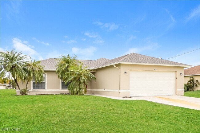 3906 12th St W in Lehigh Acres, FL - Building Photo - Building Photo