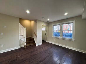 3351 Clay Pl NE in Washington, DC - Building Photo - Building Photo