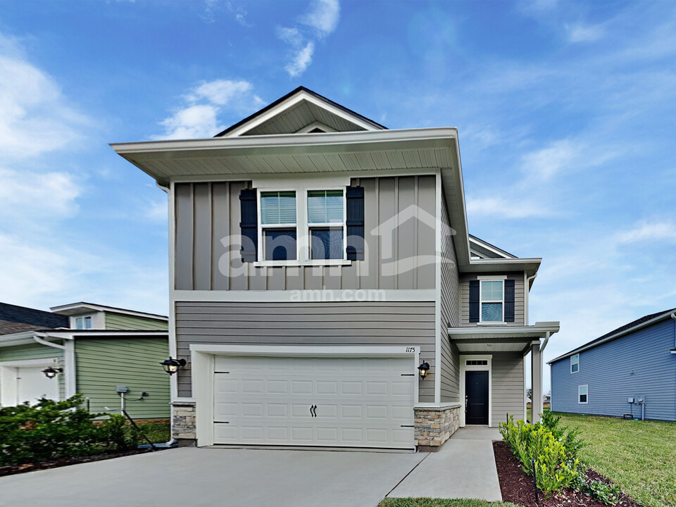 1175 Tan Tara Trail in Jacksonville, FL - Building Photo