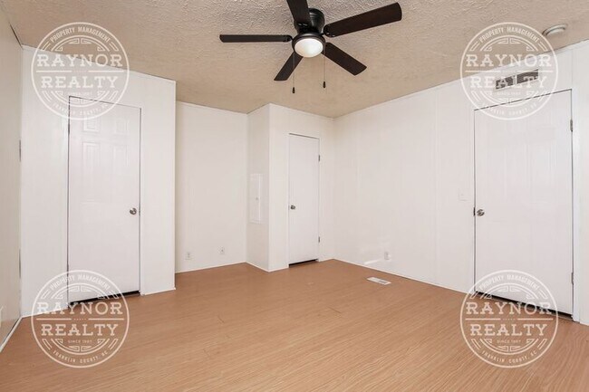 756 Cooke Rd in Louisburg, NC - Building Photo - Building Photo