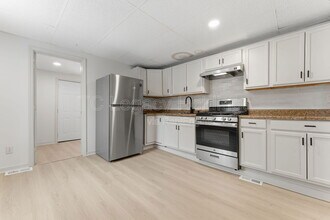 16 Flint St in Clarksburg, WV - Building Photo - Building Photo