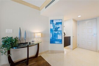 4651 Gulf Shore Blvd N in Naples, FL - Building Photo - Building Photo