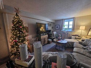 134 Earl St in Kingston, ON - Building Photo - Building Photo