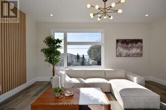 1411 Maple Way in Innisfil, ON - Building Photo - Building Photo