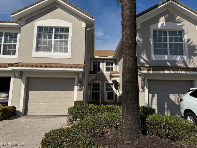 9570 Hemingway Ln in Ft. Myers, FL - Building Photo