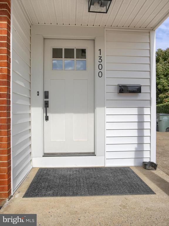 1300 Strafford Rd in Camp Hill, PA - Building Photo - Building Photo