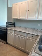 2156 18th St in Vero Beach, FL - Building Photo - Building Photo