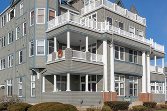 4 Ocean Ave in Ocean Grove, NJ - Building Photo - Building Photo