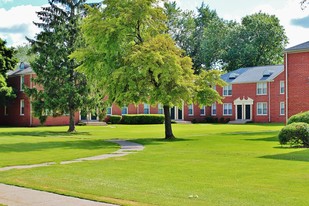 Kensington Village Apartments